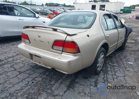 1997 Nissan Maxima Gle/Gxe/Se z USA, uszkodzony, nr VIN JN1CA21D4VT845224